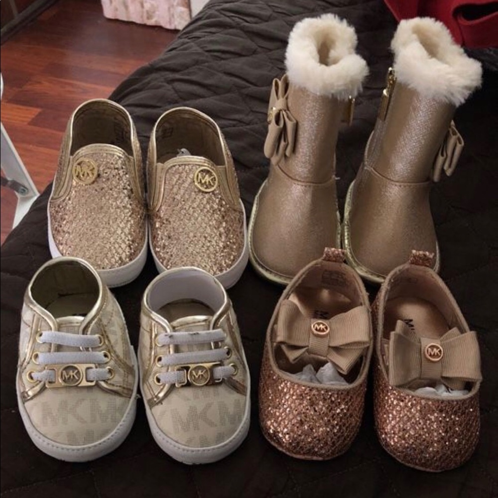 MK BABY SHOES - Picture 1 of 5